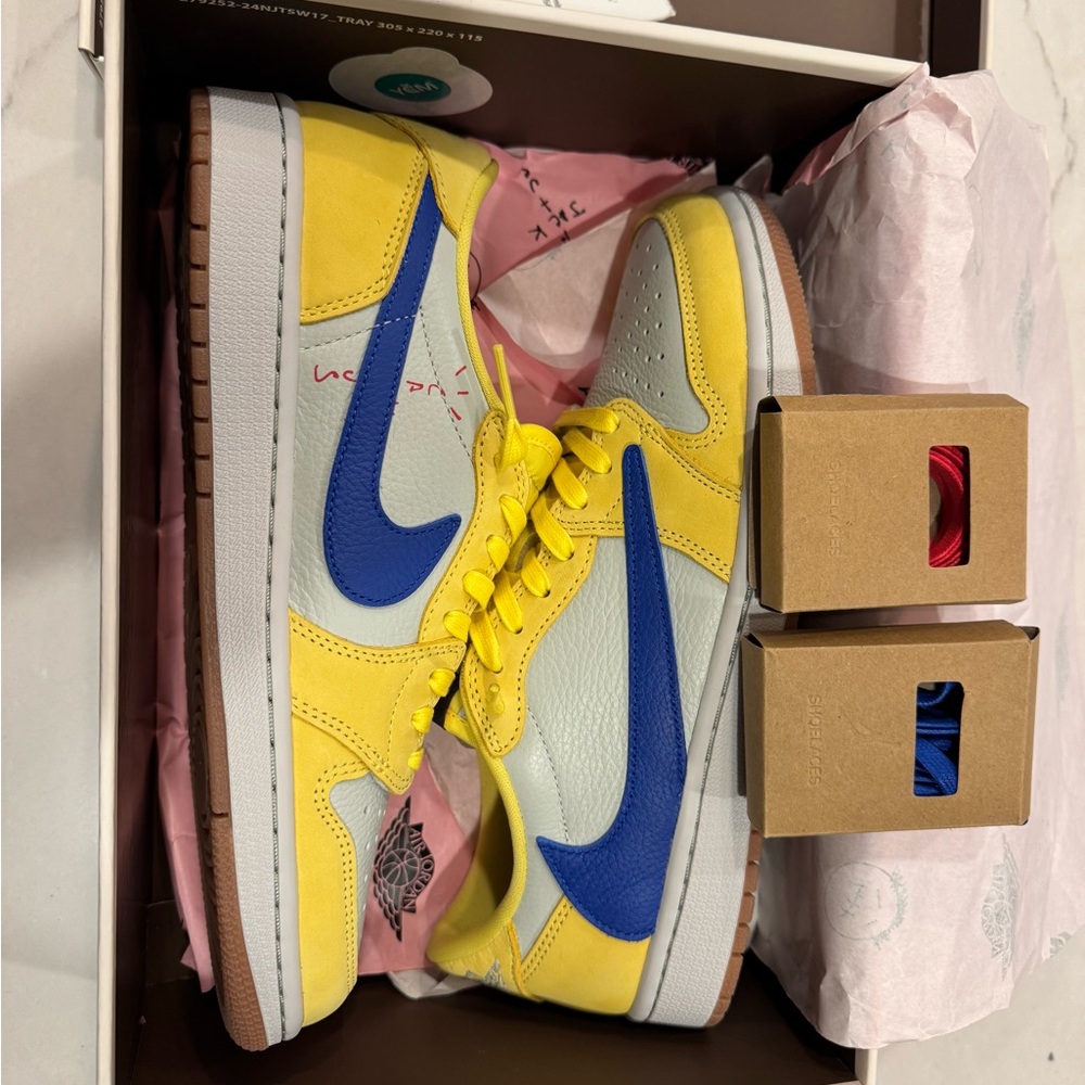 Jordan x Travis Scott 1 Retro Low Canary Sz 10 W